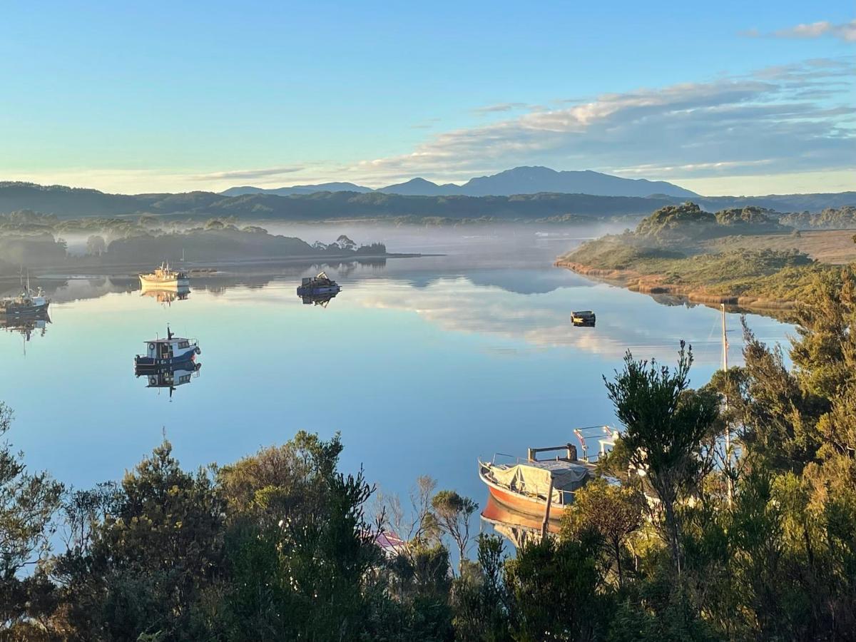 Strahan Wilderness Lodge Экстерьер фото