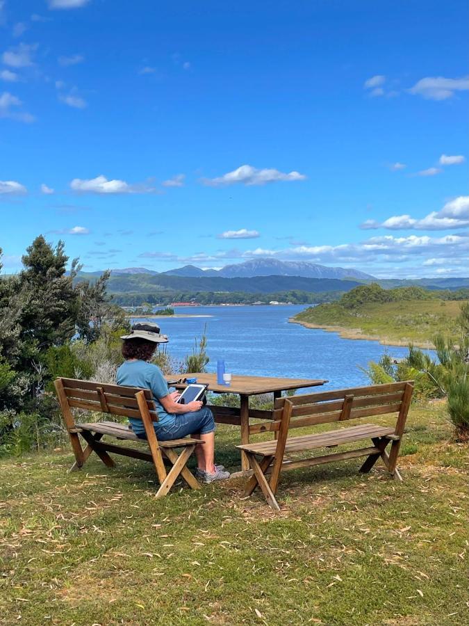 Strahan Wilderness Lodge Экстерьер фото